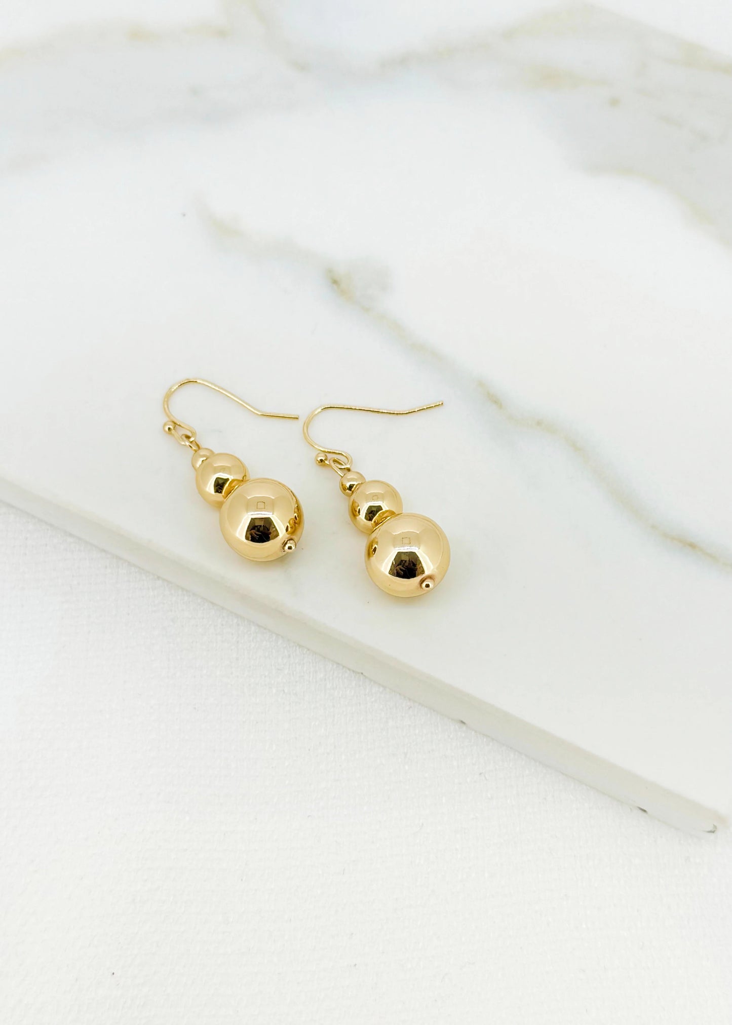 Gold balls dropper earring