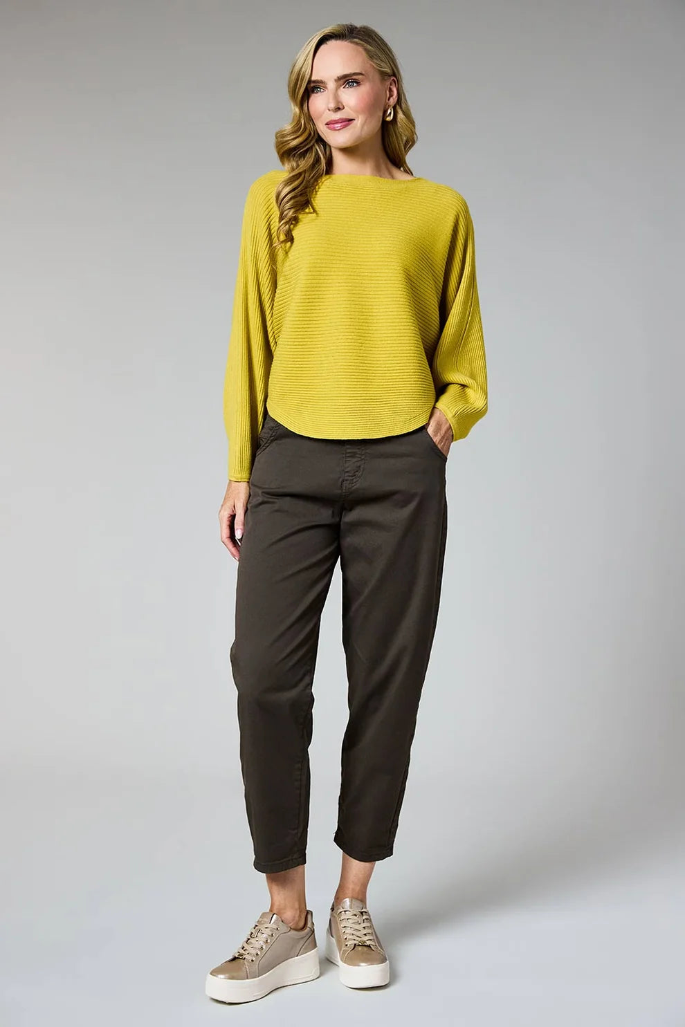 Belted Barrel Trousers